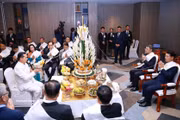 越南政府总理黎明兴出席老挝传统拴线仪式