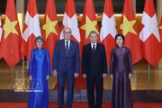 越南举行隆重仪式 欢迎瑞士联邦主席及夫人对越南进行正式访问