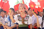 越南全国学生欢庆新学年开学典礼