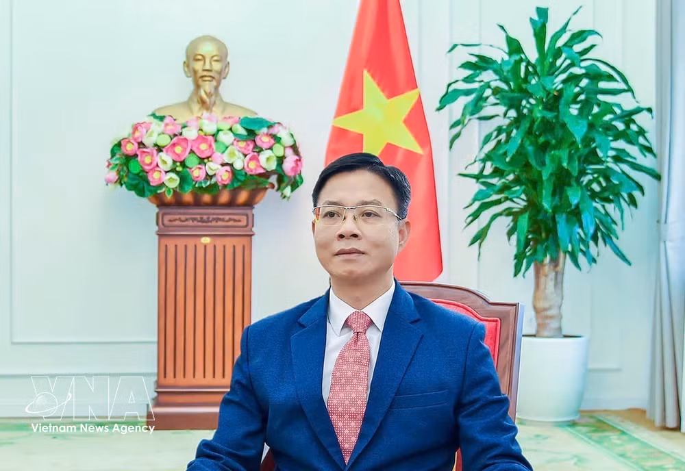 vnanet_potal-thu-truong-ngo-le-van-van-kien-ha-noi-khang-dinh-nang-luc-cua-viet-nam-trong-tham-gia-xay-dung-chuan-muc-quoc-te-ve-di-san-9062582.jpg