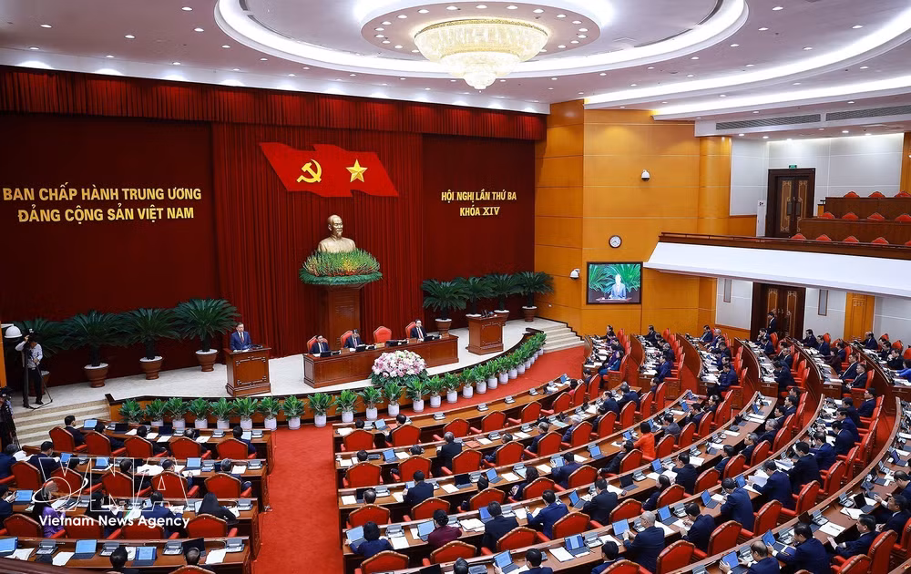 vnanet-potal-khai-mac-hoi-nghi-lan-thu-ba-ban-chap-hanh-trung-uong-dang-khoa-xiv-8898995.jpg