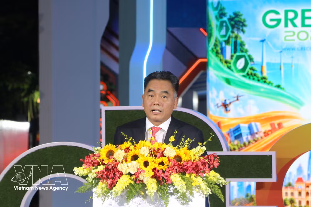 vnanet-potal-tp-ho-chi-minh-khai-mac-khong-gian-gioi-thieu-san-pham-dich-vu-tang-truong-xanh-9113457.jpg