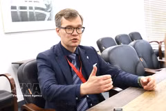 远东联邦大学副校长叶夫根尼·弗拉索夫。图自越通社