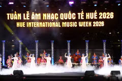 2026年顺化国际音乐周盛大开幕。图自越通社