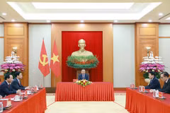 越共中央总书记苏林与俄罗斯联邦总统普京通电话。图自越通社