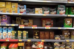 在香港惠康超市的越南产品。图自越通社