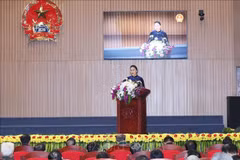 国会主席阮氏金银：检查部门应加强反腐倡廉力度