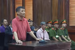 反动组织“国内崛起”案一审公开审理