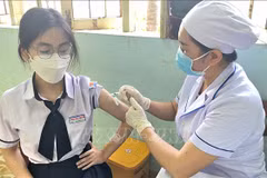越南促进儿童接种新冠疫苗宣传活动