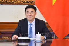 越南与阿曼签署互免持外交、公务和特别护照人员签证的协定