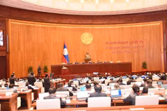 老挝第九届国会第四次会议开幕