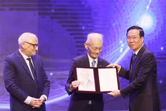 Vinfuture全球科技奖：太阳能电池和锂离子电池存储的发明