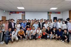 提高在韩国昌原市越南劳工的法律知识