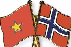  越南领导人向挪威领导人致国庆贺电