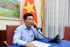 政府副总理兼外交部长范平明与瑞士外长卡西斯举行电话会谈
