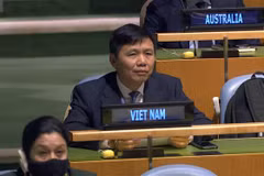 联合国大会通过由越南提出的第一项决议