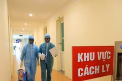 新冠肺炎疫情：胡志明市重启多个隔离区 随时接受隔离者