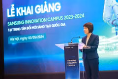 越南计划与投资部副部长阮氏碧玉在仪式上致开幕词