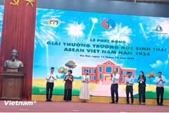 自然资源与环境部副部长黎功成出席启动仪式。图自Vietnam+