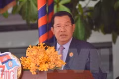 柬埔寨首相洪森在1·7胜利纪念典上发表讲话时（图片来源：越通社）