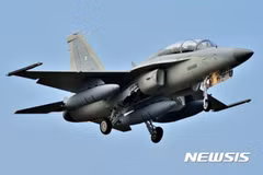 FA-50PH型轻型攻击机