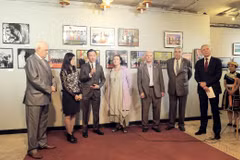 越南联合国教科文组织国家委员会秘书长范生珠在展会上发表讲话。（图片来源：越通社）