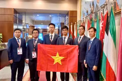 2024年，越南学生代表团在地区和国际奥林匹克竞赛中取得优异成绩，所有参赛者均获奖。图自越通社
