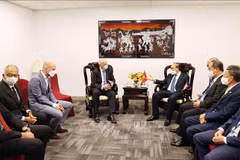 越南国家主席阮春福会见国际足联主席詹尼·因凡蒂诺