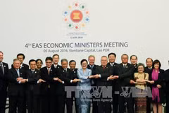 与会代表合影。