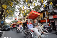 河内古街区——外国游客感受异国风情的必有之地。图自越通社