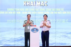 越南海警政委裴国威中将和中国海警局副政委刘厚杰少将在交流会开幕式。图自越通社