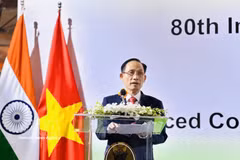越共中央政治局委员、外交部长黎怀忠代表越南政府出席印度共和国独立80周年纪念招待会并发表讲话。图自越通社