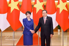 越南国会主席陈青敏会见日本首相高市早苗。图自越通社