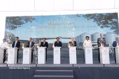 得乐省工业园区管理委员会与中原传奇集团（Trung Nguyên Legend）在得乐省新安产业集群共同举行中原传奇咖啡工厂系统项目开工及奠基仪式。图自越通社