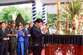 西宁省政府隆重举行在柬牺牲的156具烈士遗骸交接仪式。图自越通社