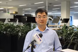 悉尼科技大学（UTS）环境与水资源中心主任、澳大利亚越南知识分子与专家协会（VASEA）主席、严德龙教授。图自越通社