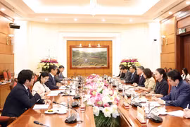 会见现场。图自越通社