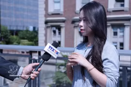 哥伦比亚大学大学生裴河英。图自越通社