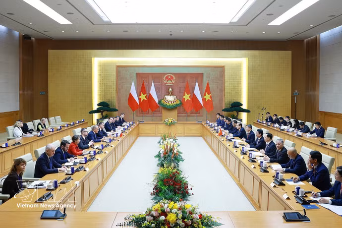 越南政府总理黎明兴与波兰总理唐纳德·图斯克举行会谈。图自越通社