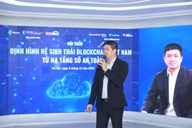 越南区块链与数字资产协会主席范德忠致开幕词。图自越通社