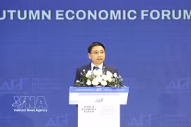 越南政府副总理阮文胜在会上发表讲话。图自越通社