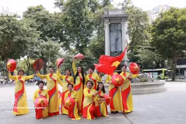 国庆9·2：河内街头的别样色彩