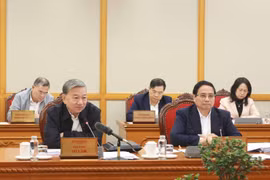 越共中央总书记苏林主持会议。图自越通社