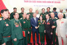  越共中央总书记苏林和各位代表。图自越通社