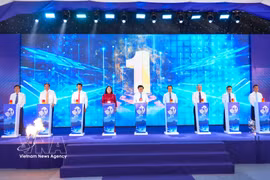 5号油汀太阳能发电厂项目正式开工。图自越通社