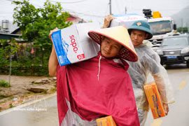 四方爱心温暖芒炭灾区 众志成城共克时艰