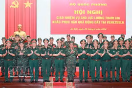 越南人民军整装待发 赴委内瑞拉开展地震灾后救援