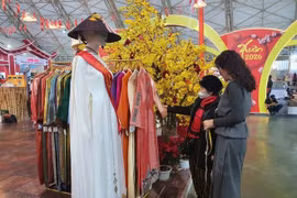 顺化市展位。图自越通社