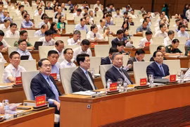 苏林总书记：坚决贯彻落实各项决议，将为实现发展突破注入新的强劲推动力