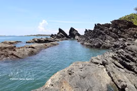 岘港：海上亿万年地质奇观展现原始之美